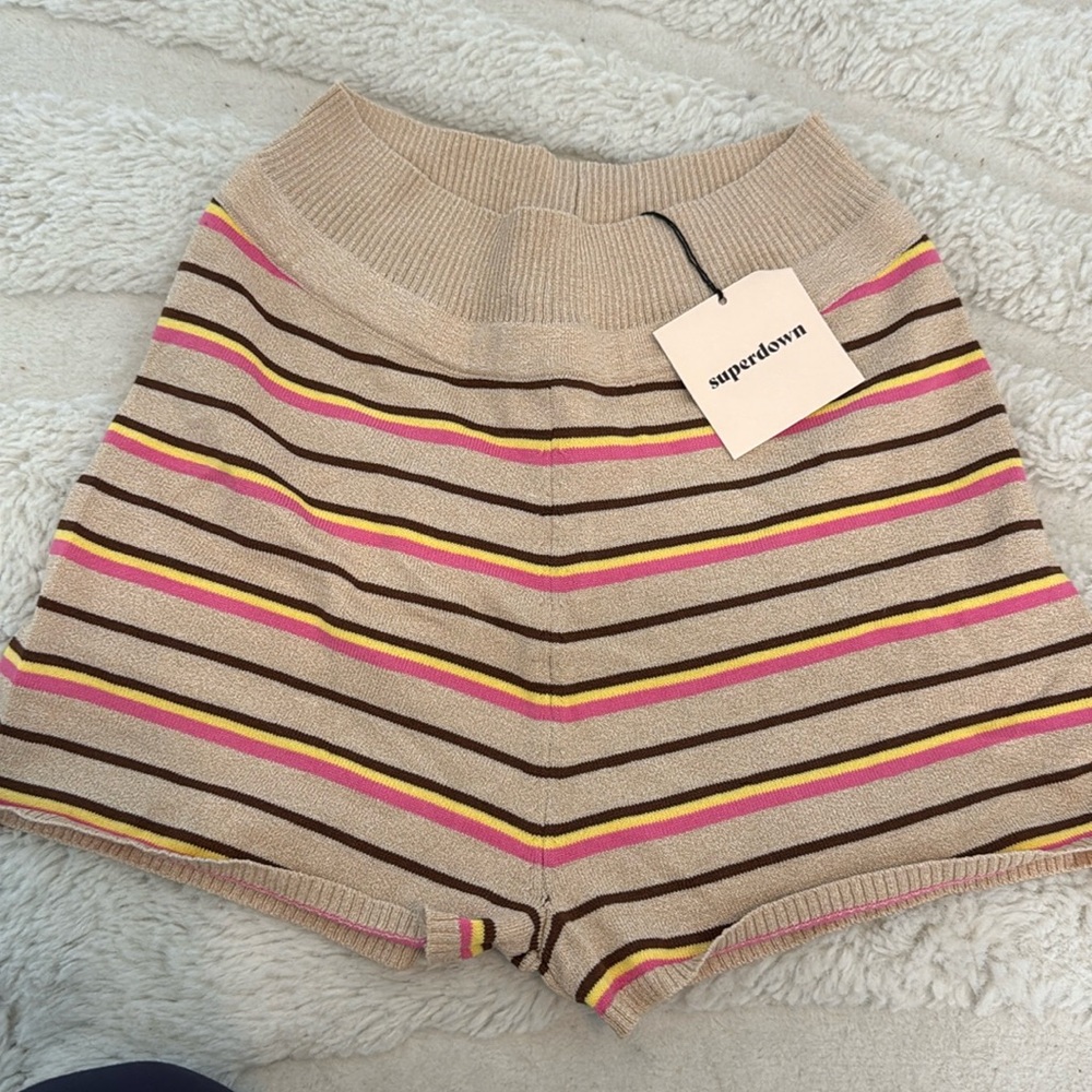Superdown Revolve Matching Set - Picture 3 of 3